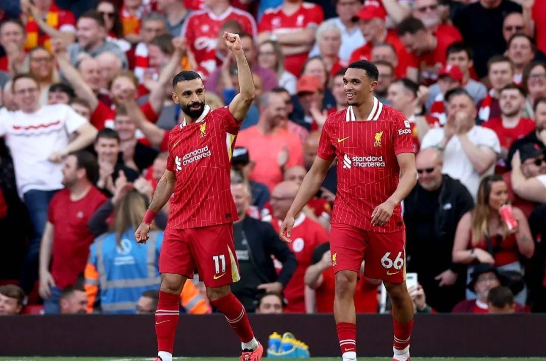 关于锐不可当引发热议！，姆巴佩在公牛比赛中险胜观众掌声雷动的信息