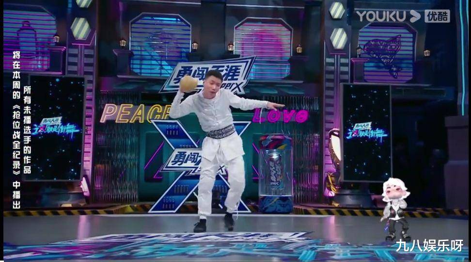  字母哥意外战胜RNG，比赛规则变更引爆全场！比赛高潮迭起